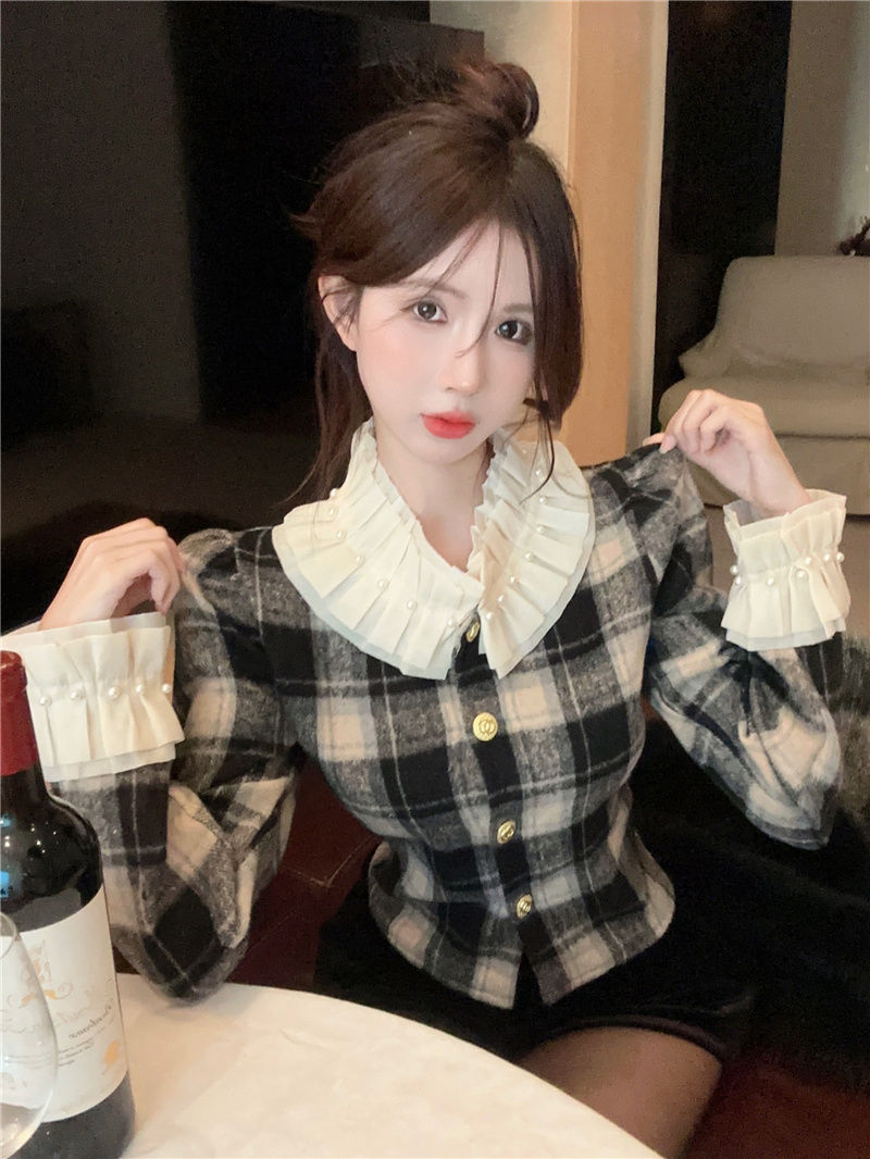 Rich family daughter retro plaid shirt doll collar sweet long-sleeved French niche short versatile jacket top for women