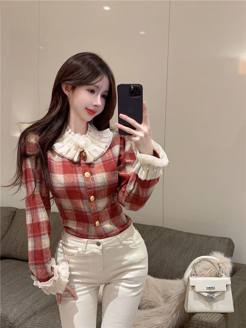 Xiaoxiangfeng retro doll long-sleeved plaid shirt sweet coat autumn and winter new autumn and winter short outer top