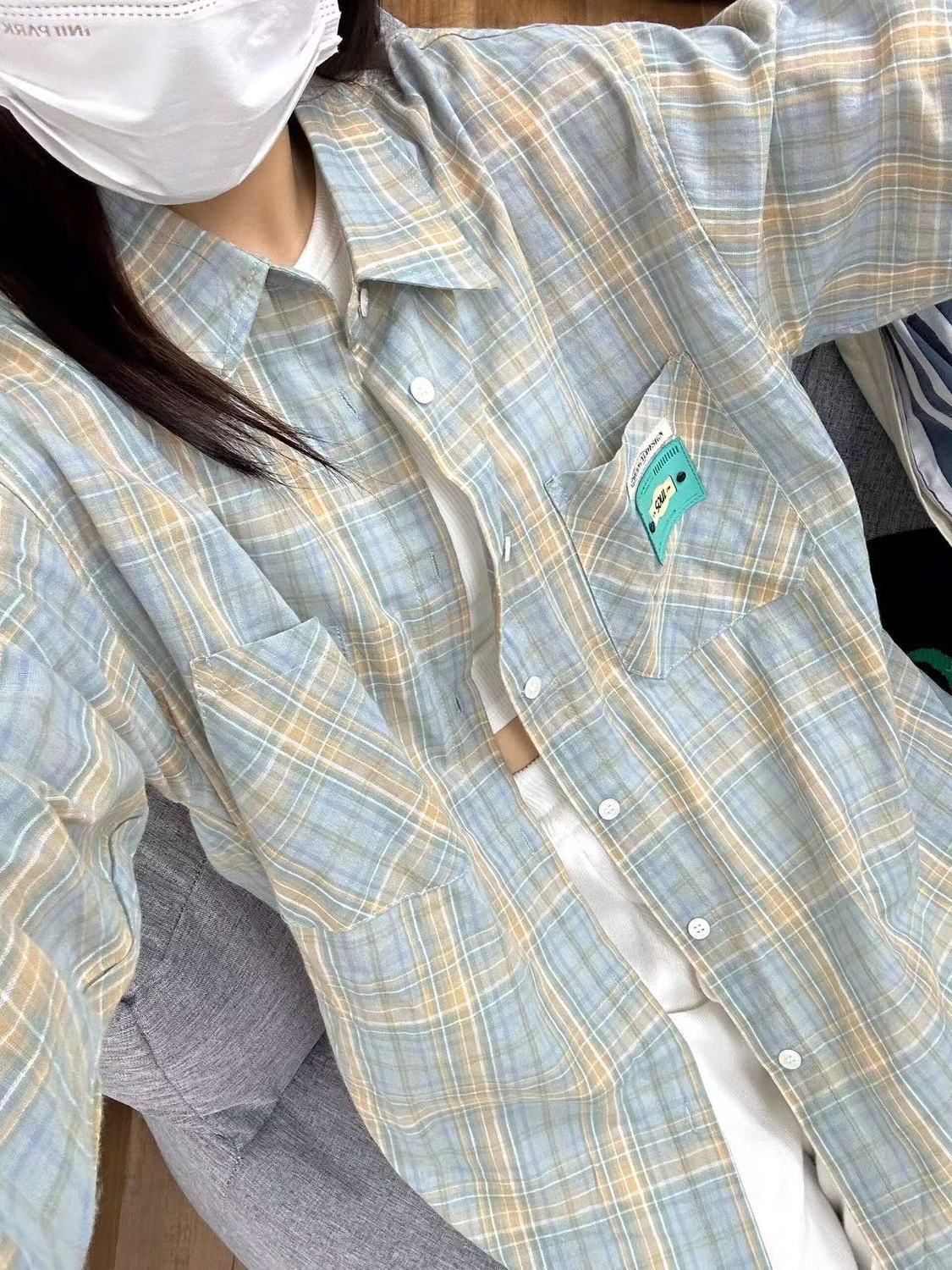 2024春秋新款自製貼標藍色格子襯衫女內搭法式百搭中長款襯衣外穿
