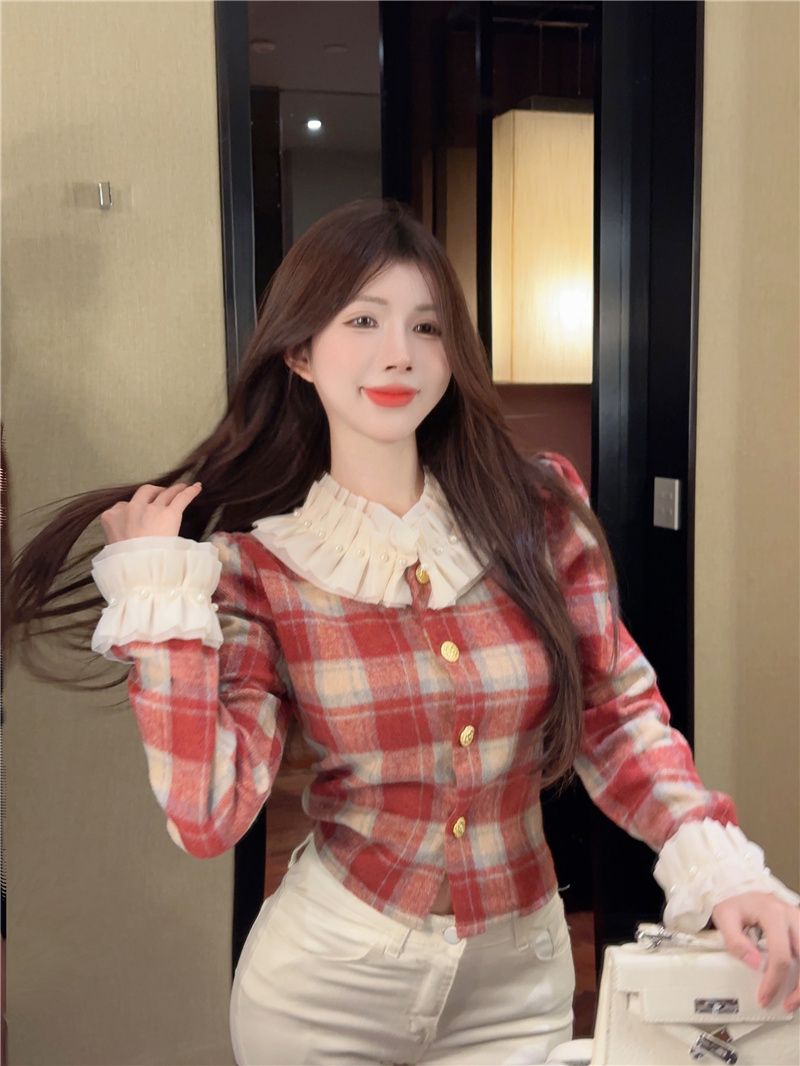 Xiaoxiangfeng retro doll long-sleeved plaid shirt sweet coat autumn and winter new autumn and winter short outer top