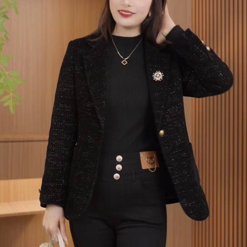 High-end suit for women 2024 early autumn new fashion slim and slim short casual style jacket trend