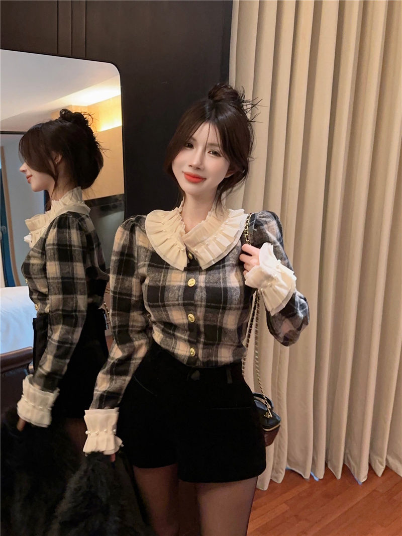 Rich family daughter retro plaid shirt doll collar sweet long-sleeved French niche short versatile jacket top for women