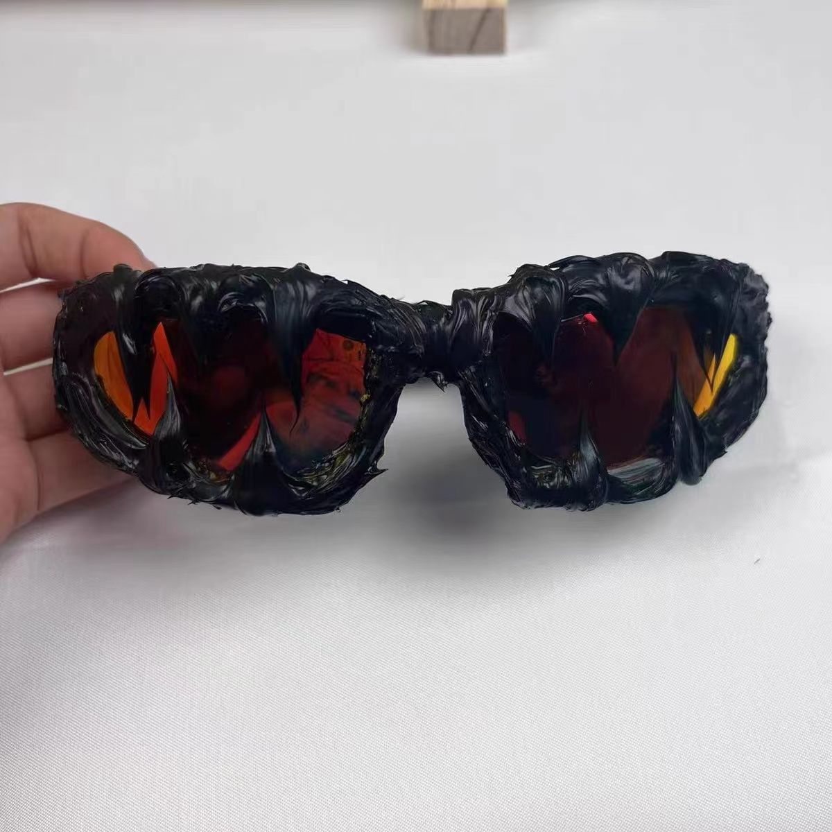 Handmade Drip Glue Sunglasses American Dark Style Cool High End Niche Avant garde [Volcano Red]_voghion.com