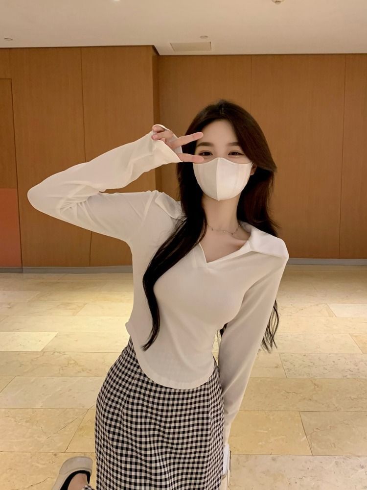 白色polo領短款長袖t恤女春季設計感小眾修身高腰洋氣甜辣妹上衣