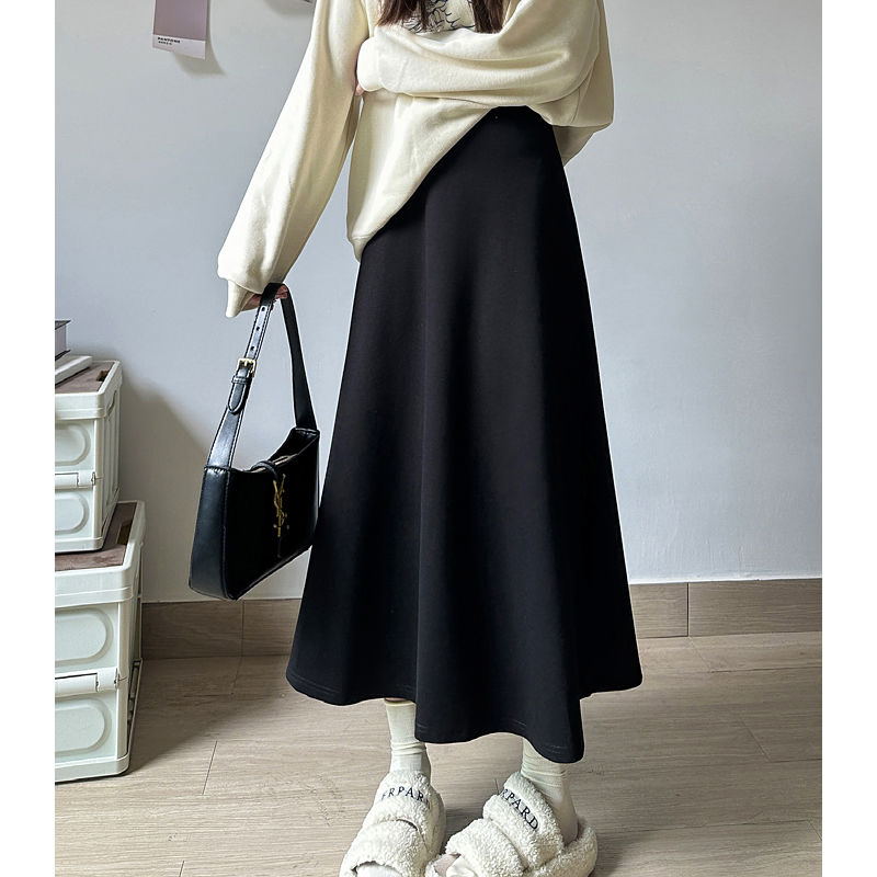 Plus size fat mm black woolen A-line skirt for women in autumn and winter high waist slim drape knitted skirt mid-length umbrella skirt