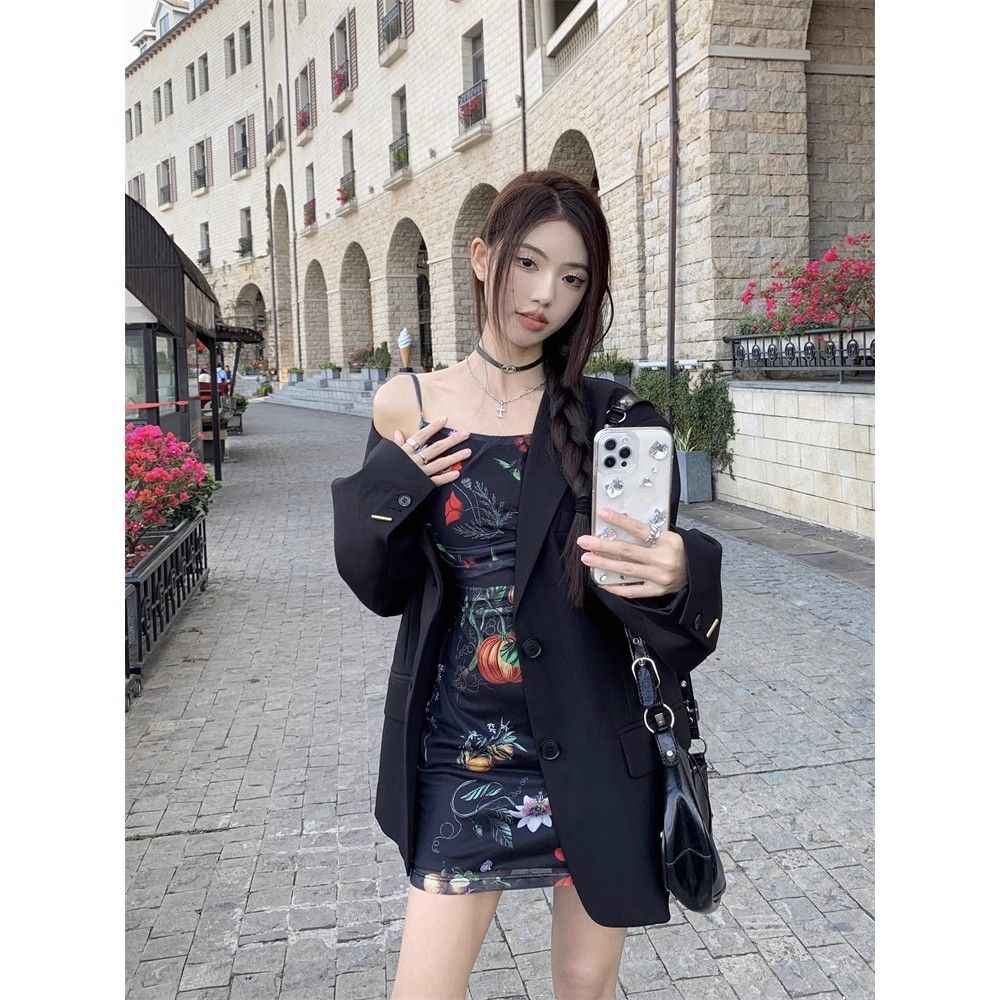 SHOPLAH Retro Floral Suspender Dress Female Hot Girl Temperament Pleated Waist Slimming Hip Skirt A-line Short Skirt