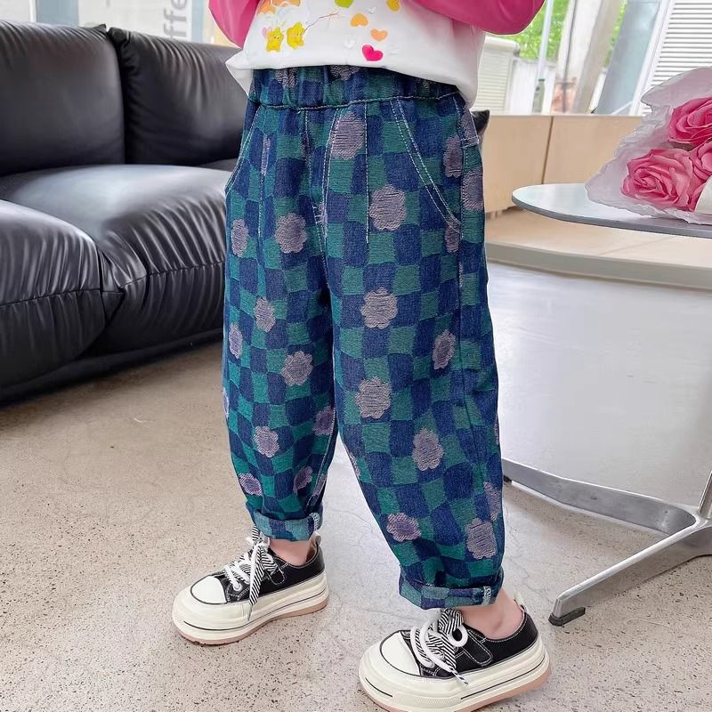 Girls jeans spring and autumn 2024 new style children's style loose pants baby girl spring casual trousers spring clothing