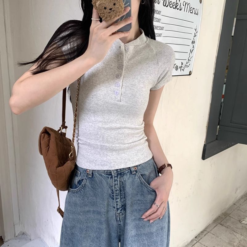 莫代爾紐扣正肩圓領短袖t恤女夏季短款小眾設計感修身顯瘦上衣潮