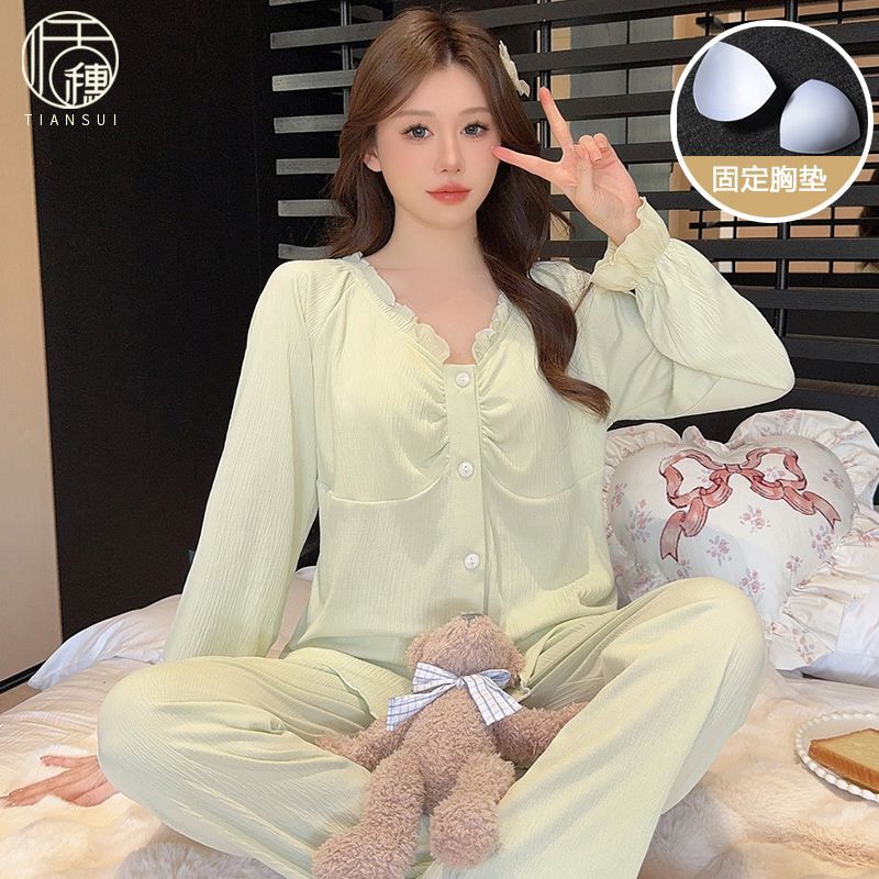 甜美縐布睡衣女春秋季薄款帶胸墊一體式2024新款可外穿長袖家居服