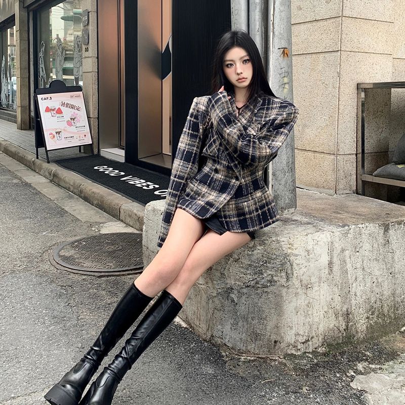 Sweet and Spicy Retro Plaid Woolen Suit Jacket Women's High-end Maillard Slim Fit Plaid Suit Top