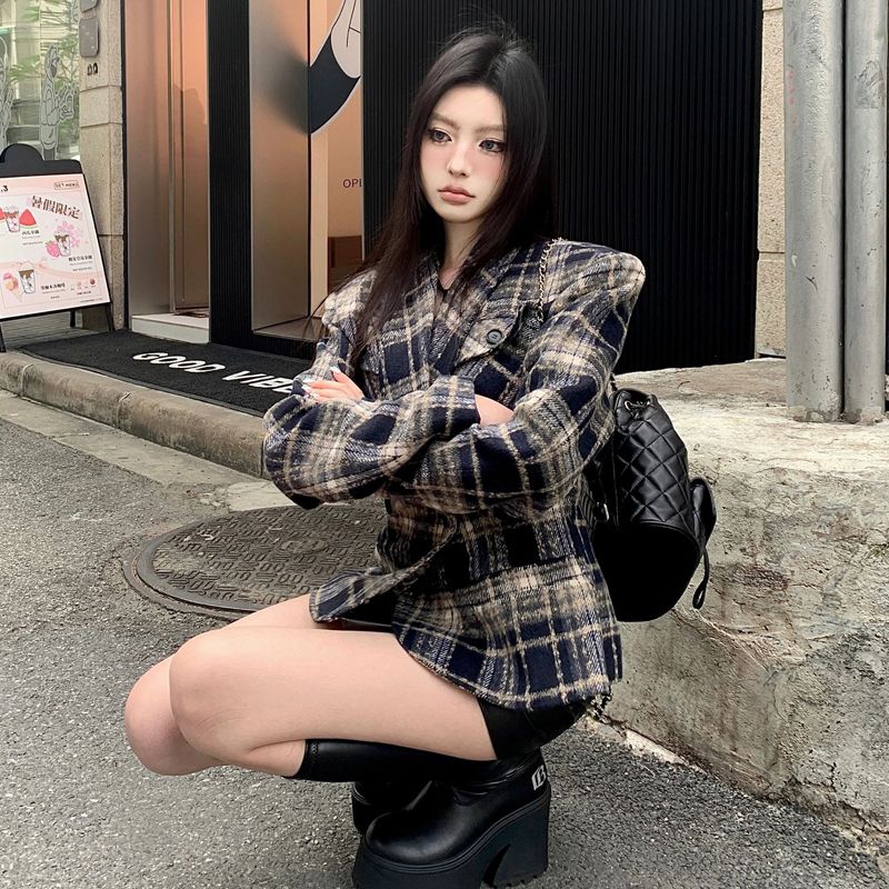 Sweet and Spicy Retro Plaid Woolen Suit Jacket Women's High-end Maillard Slim Fit Plaid Suit Top