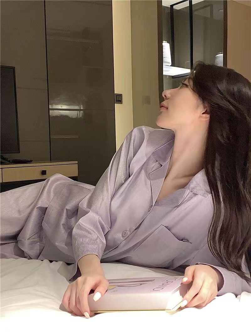 French fashionable ice silk pajamas for women spring and autumn 2024 new high-end long-sleeved home clothes set can be worn outside