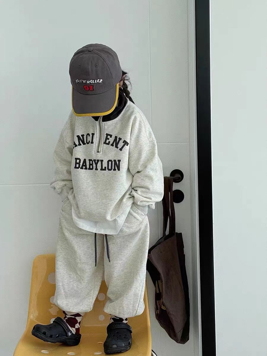 Boys and girls suits spring and autumn new 2024 children's baby stand-up collar long-sleeved sweatshirt versatile Korean sports pants
