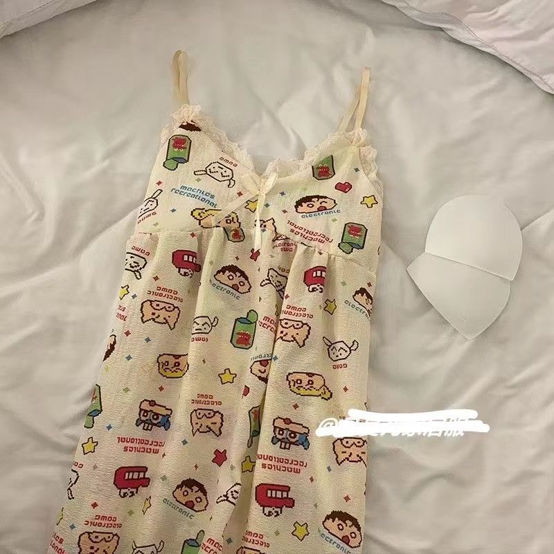ins Japanese suspender nightgown for women to wear outside in summer new style Crayon Shin-chan bubble cotton cute pajamas with breast pads