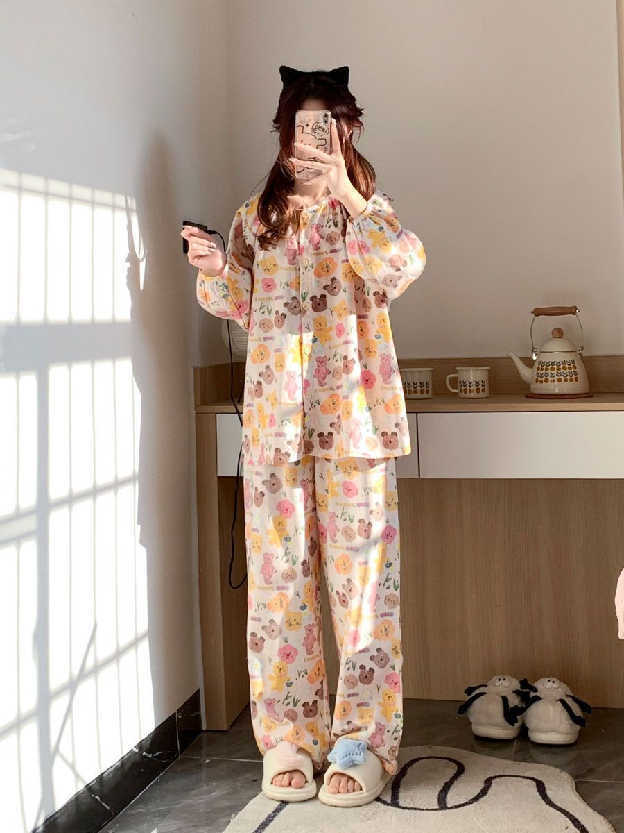Cartoon bear print long-sleeved round neck pajamas for women spring and autumn 2024 new internet celebrity style trousers home wear set