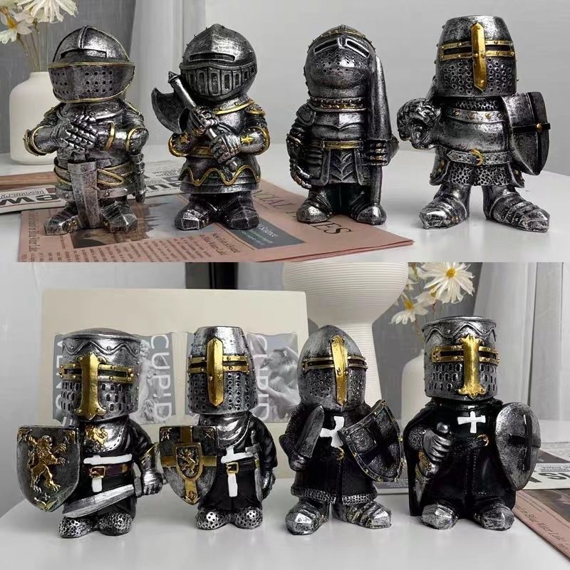 Quirky Small Doll High-End Niche European Style Knight Guard Figurine Desk Soldier_voghion.com
