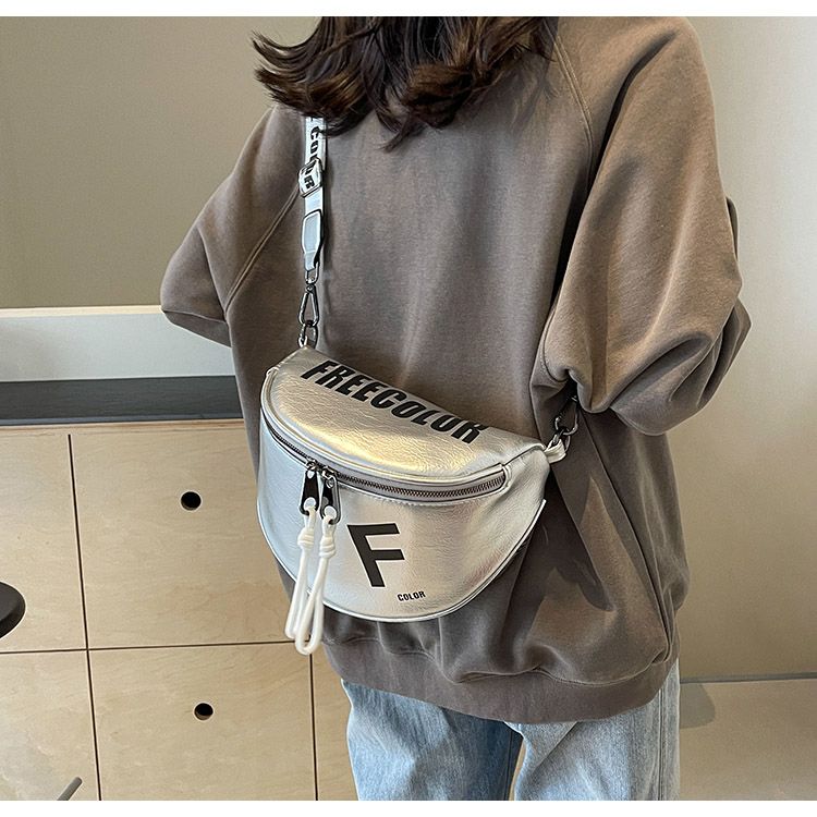 Borsa a tracolla saddle chest elegante da donna_voghion.com