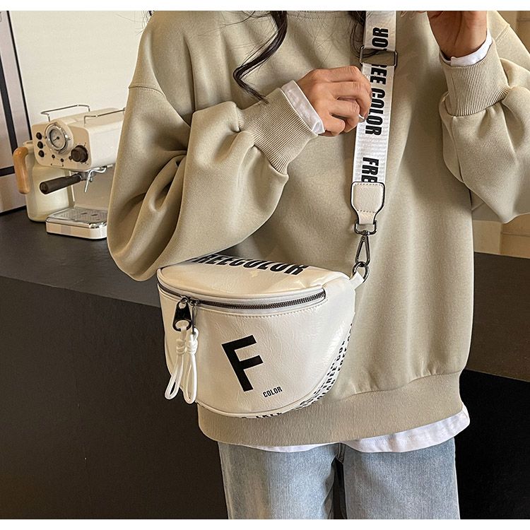 Borsa a tracolla saddle chest elegante da donna_voghion.com