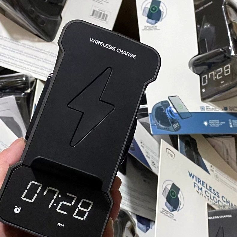 2023 Neues privates Modell 3-in-1 Kreativer kabelloser Ladewecker Bluetooth-Lautsprecher_voghion.com