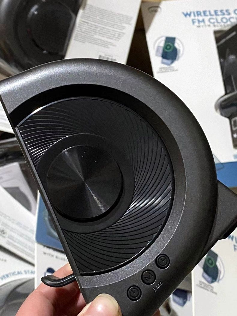 2023. gada jaunais privātais modelis trīs vienā radošais bezvadu uzlādes modinātāja Bluetooth skaļrunis_voghion.com