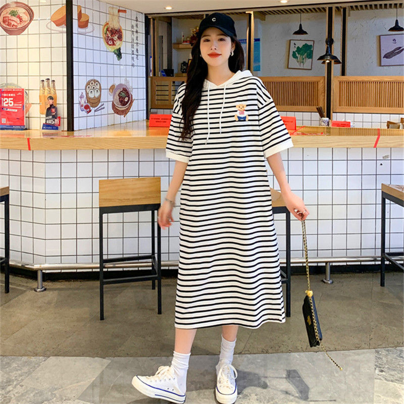 Fat MM striped hooded short-sleeved dress summer loose and slimming extra large size 300 pounds knee-high T-shirt long skirt