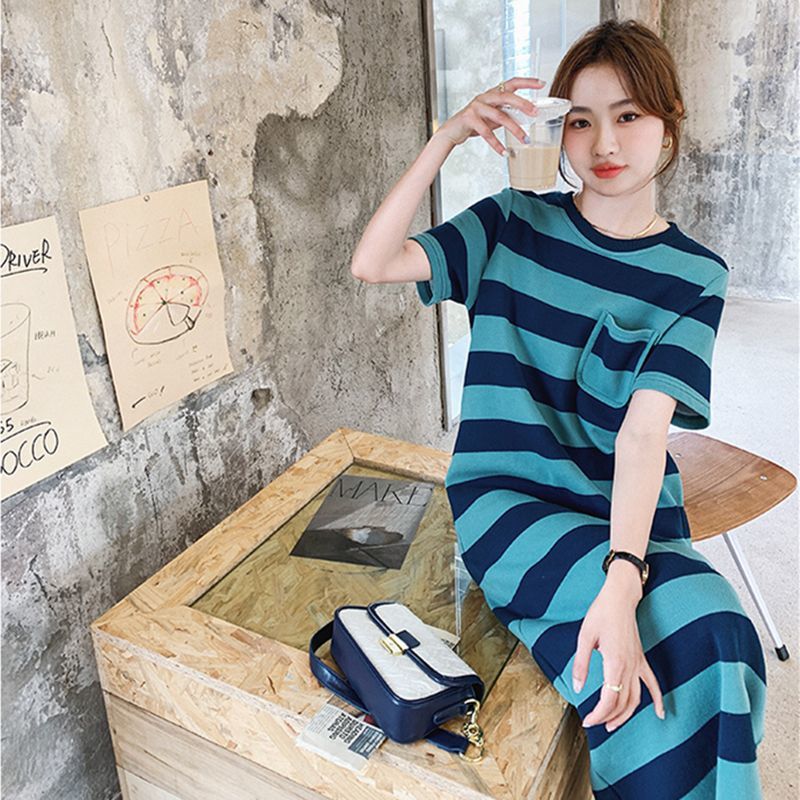Embroidered striped short-sleeved over-the-knee dress for obese women, extra large size 300 pounds, summer loose, fat-hiding, slimming T-shirt long skirt