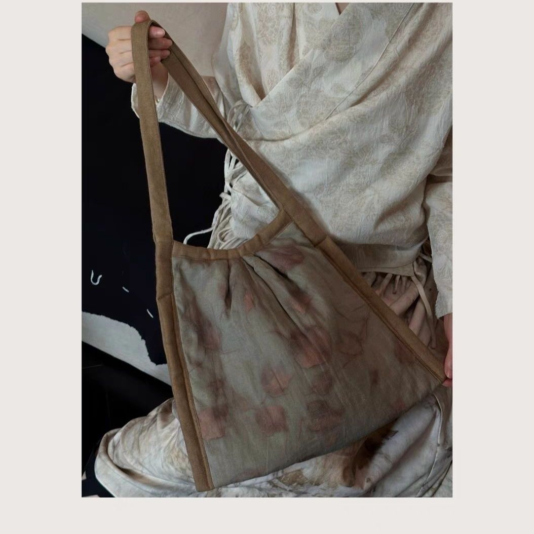 八井oui【秋楓寂】原創新中式禪意棉麻楓葉圖復古手提單肩包女