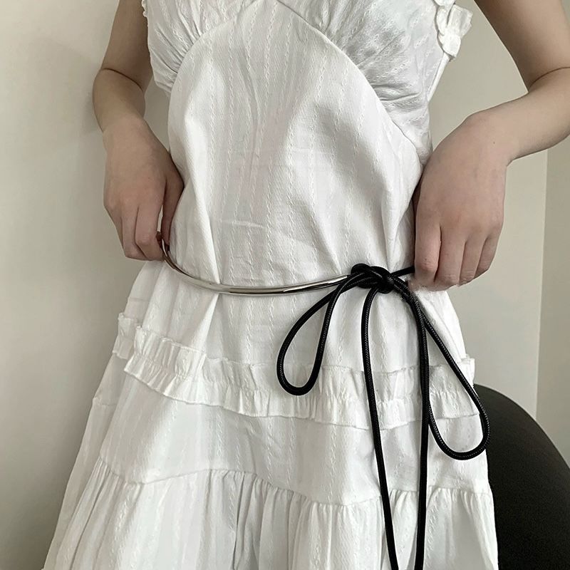 Spring and summer new niche black leather waist long metal round wax rope knot belt decorative chain_voghion.com