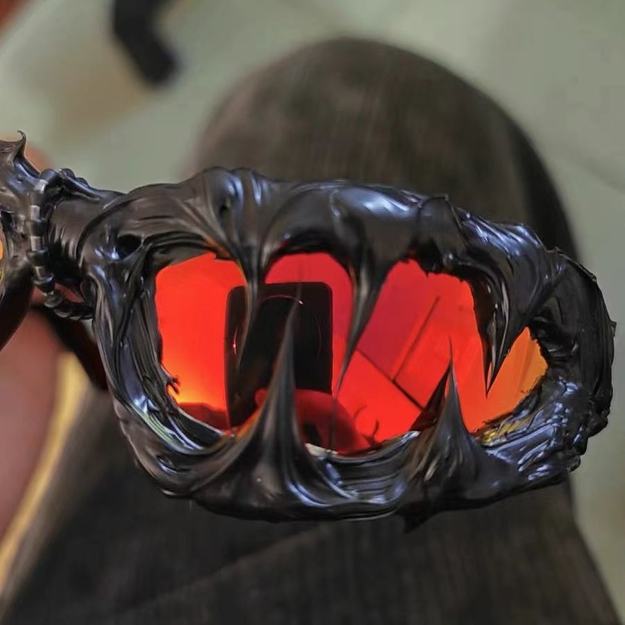 Drip glue wolf tooth Vibe photography unisex avant-garde sunglasses_voghion.com