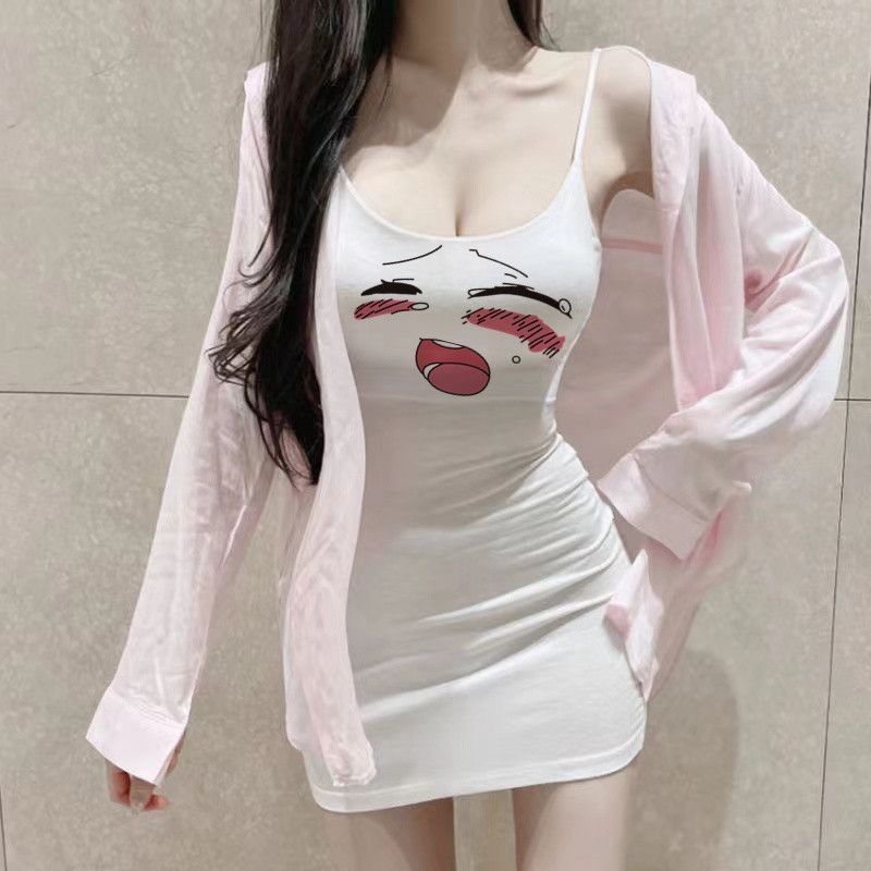 法式纯色收腰紧身吊带连衣裙女夏季纯欲性感包臀短裙chic洋气裙子