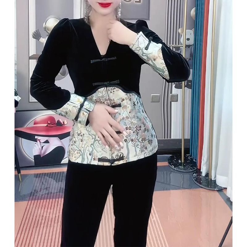 2024 spring new velvet suit, Chinese fashion splicing, flesh-covering, national-style buckle top, small leg pants two-piece set