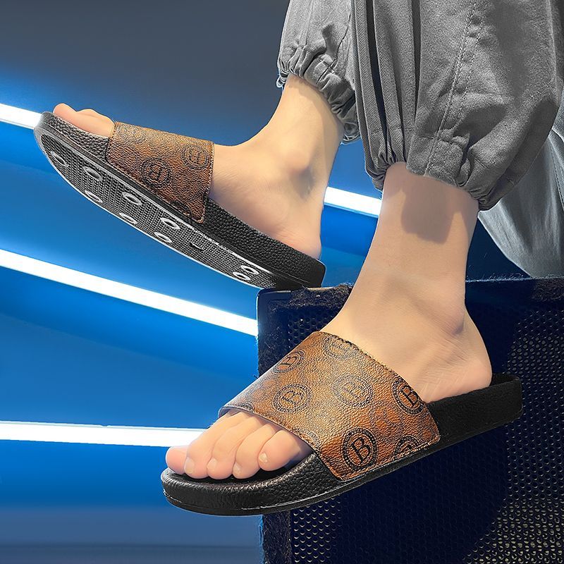 Men's Summer Outdoor European Style Slippers Luxury Trendy Brand High-End Non-Slip Soft Sole Beach Shoes For Men_vogvips.com
