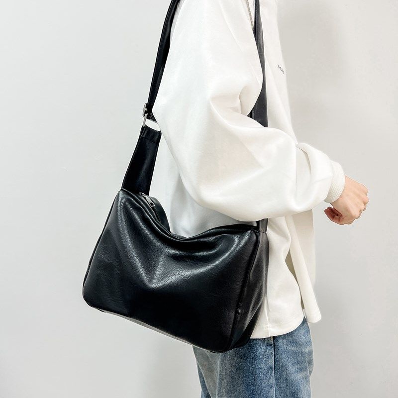 Nuova borsa a tracolla quadrata casual da uomo, alla moda, semplice, retrò, giapponese, versione coreana_voghion.com