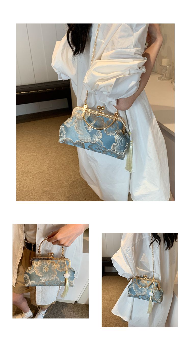 This Year's Popular Women's 2025 New Fashionable And High-end Shoulder Bag, Super Popular And Versatile Chain Crossbody Small Square Bag_voghion.com