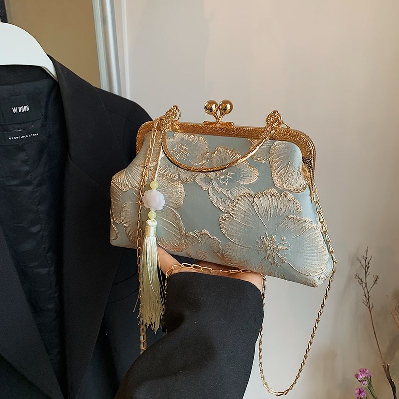 This Year's Popular Women's 2025 New Fashionable And High-end Shoulder Bag, Super Popular And Versatile Chain Crossbody Small Square Bag_voghion.com