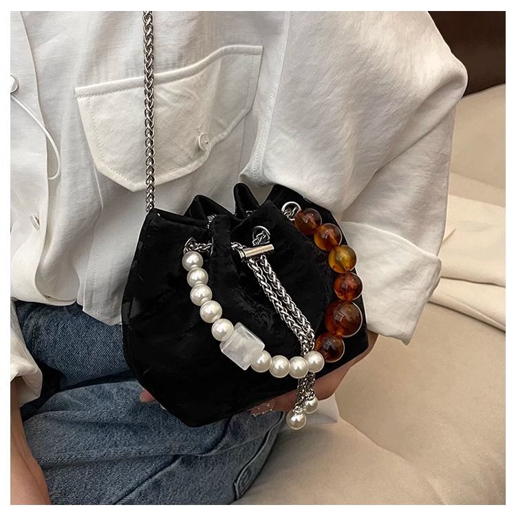 H7 Outing Kleine Tragetasche für Damen, neue modische und hochwertige Umhängetasche, vielseitige Schultertasche_voghion.com