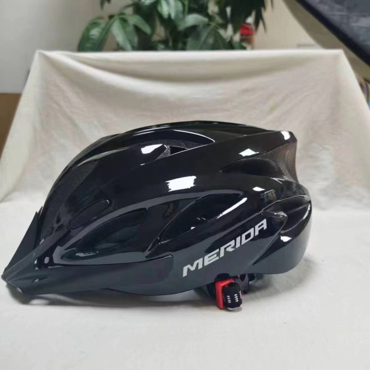 Merida kalnu velosipēds, skrituļslidošana, vīriešu viengabala drošības ķivere, sieviešu riteņbraukšanas aprīkojums_voghion.com
