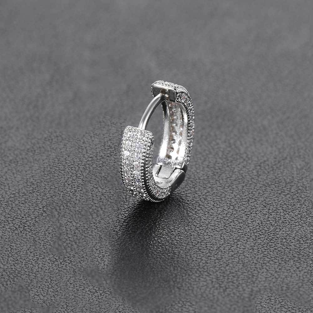 Orecchini a cerchio uomo di lusso con diamanti stile ins_voghion.com