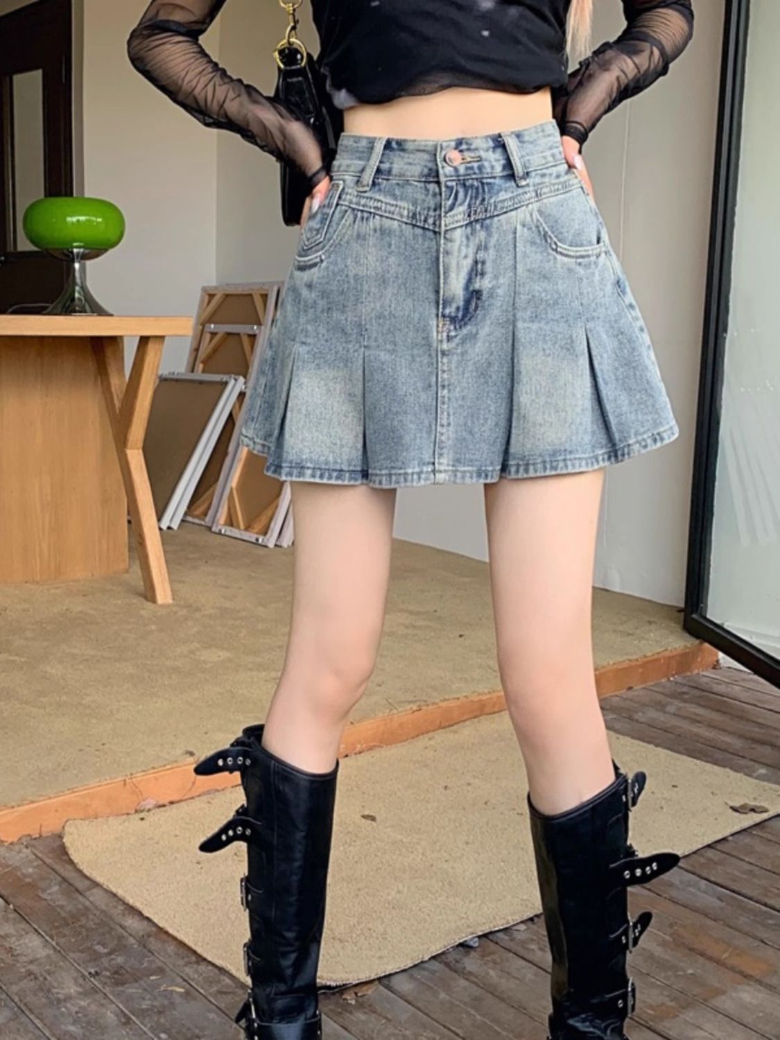 High-waisted denim A-line skirt early spring, autumn and summer 2024 new style small pleated skirt hot style for women