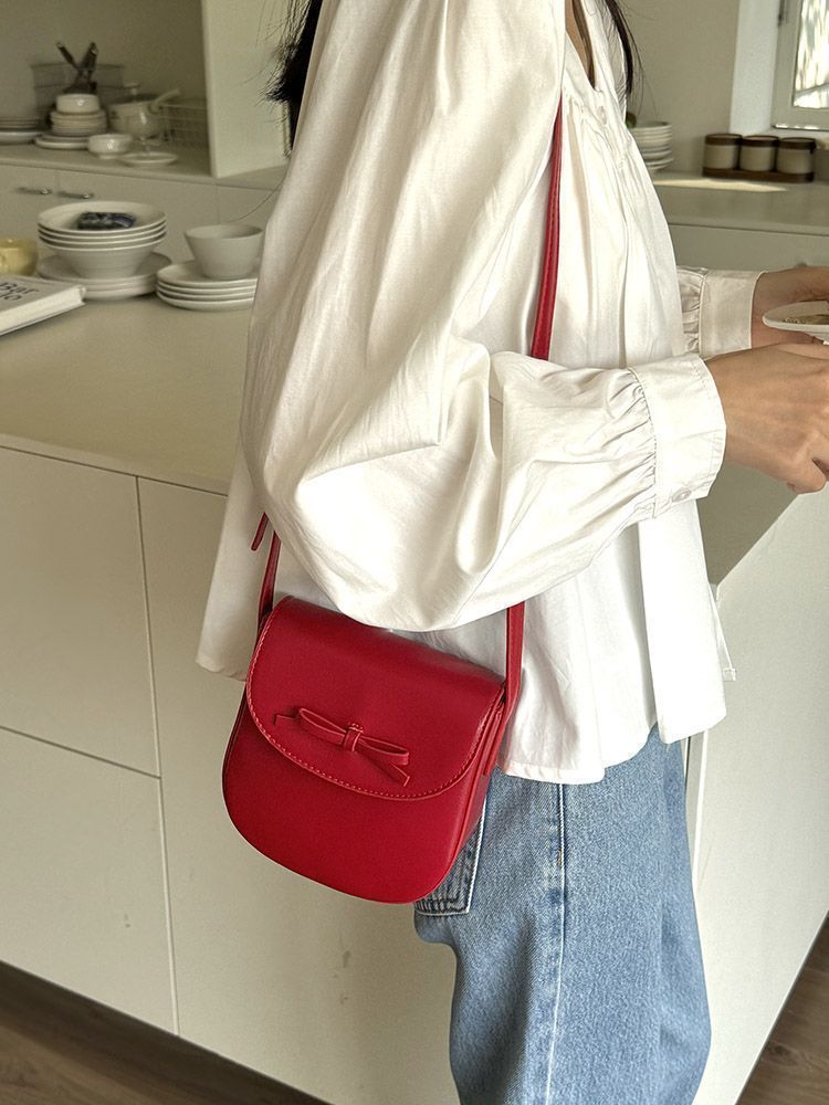 CHARHP&KEJNT Design Bogen Sattel Mode Vielseitig Single Schulter Crossbody Tasche Premium_voghion.com