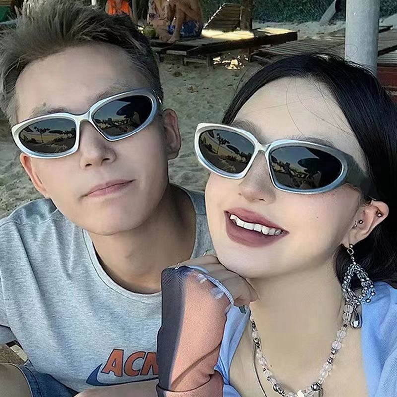Steampunk Millennial Future Tech Functional Industrial Style Goggles Trendy Sunglasses_voghion.com