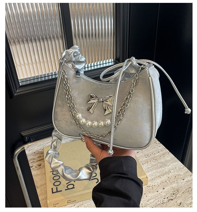 Borsa a mano in argento per donna nel 2024, nuovo design di nicchia alla moda, borsa a tracolla monospalla plissettata, catena di alta qualità_voghion.com