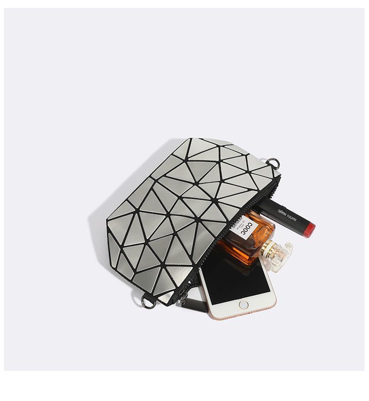 CHARHP&KEJNT Borsa a tracolla geometrica laser alla moda piccola da donna 2024 con catena_voghion.com