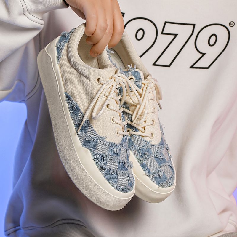 White Sneakers, Personalized Couple's Skate Men's Breathable Casual Versatile Canvas Low-top Skateboard Shoes, Niche_voghion.com