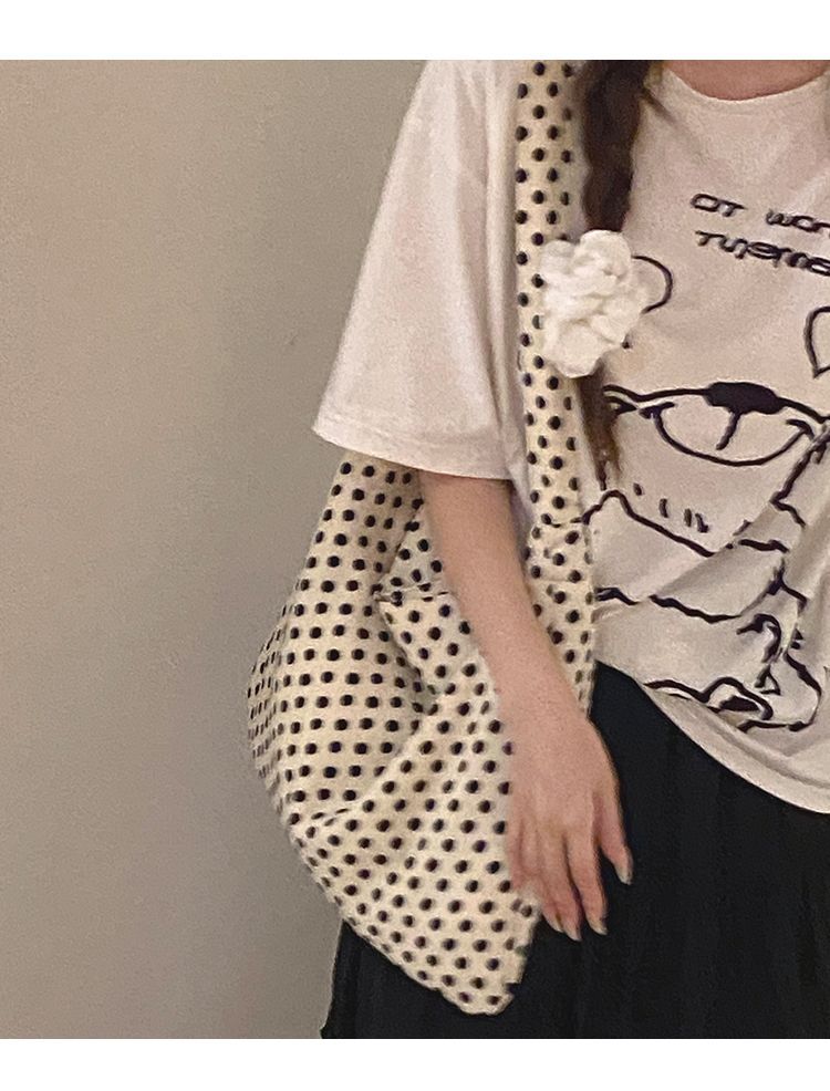 Borsa a secchiello grande capiente in tela floreale dello stesso stile di Zhang Ruonan per l'estate 2024, nuova tote coreana alla moda da donna_voghion.com