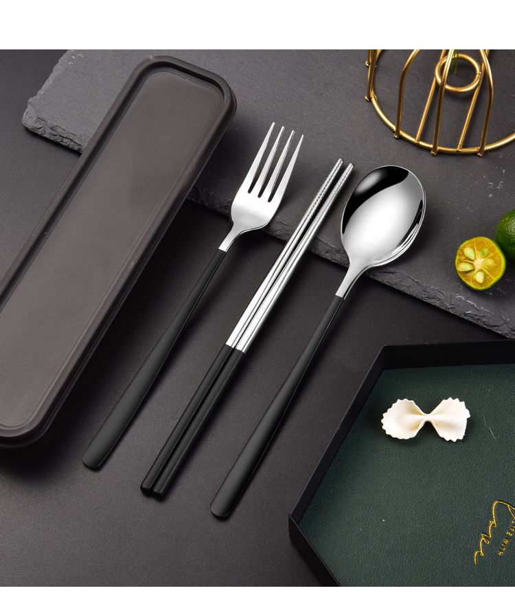 Roestvrijstalen bestekset voor camping en studenten_voghion.com