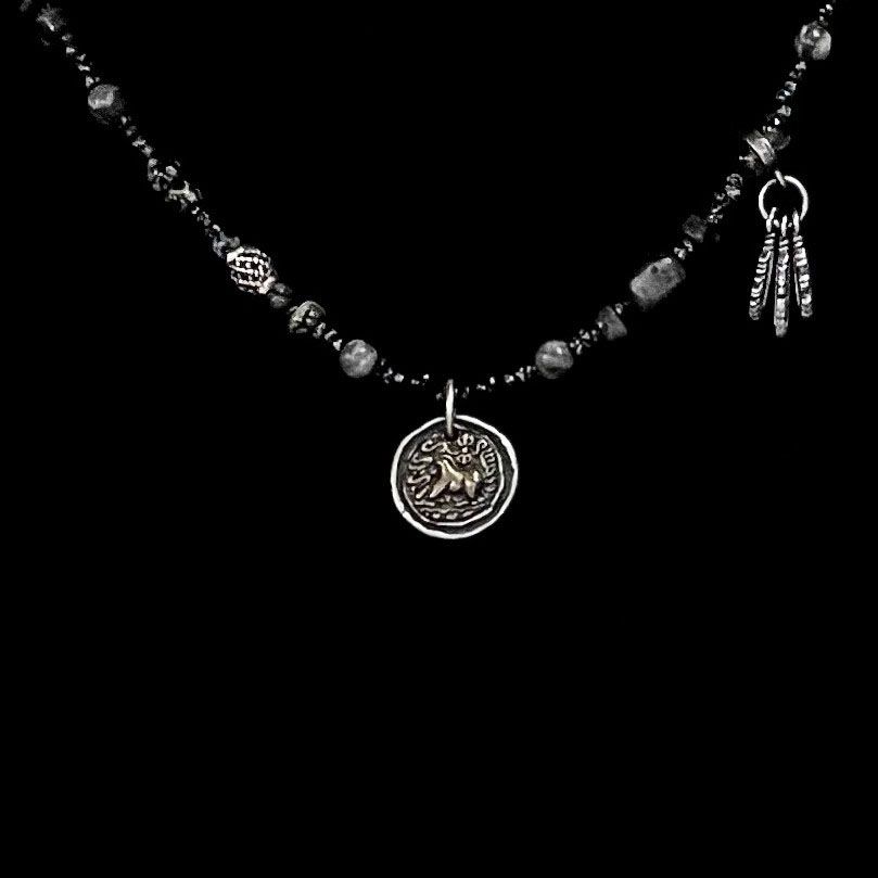 Ethnic Tibetan Amulet Pendant Necklace For Men With Beads_voghion.com