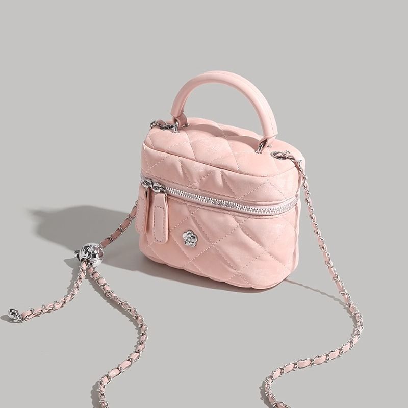 UR Camellia Ling Grid Chain til kvinder 2024 Ny mode håndholdt boks alsidig enkelt skulder crossbody taske_voghion.com