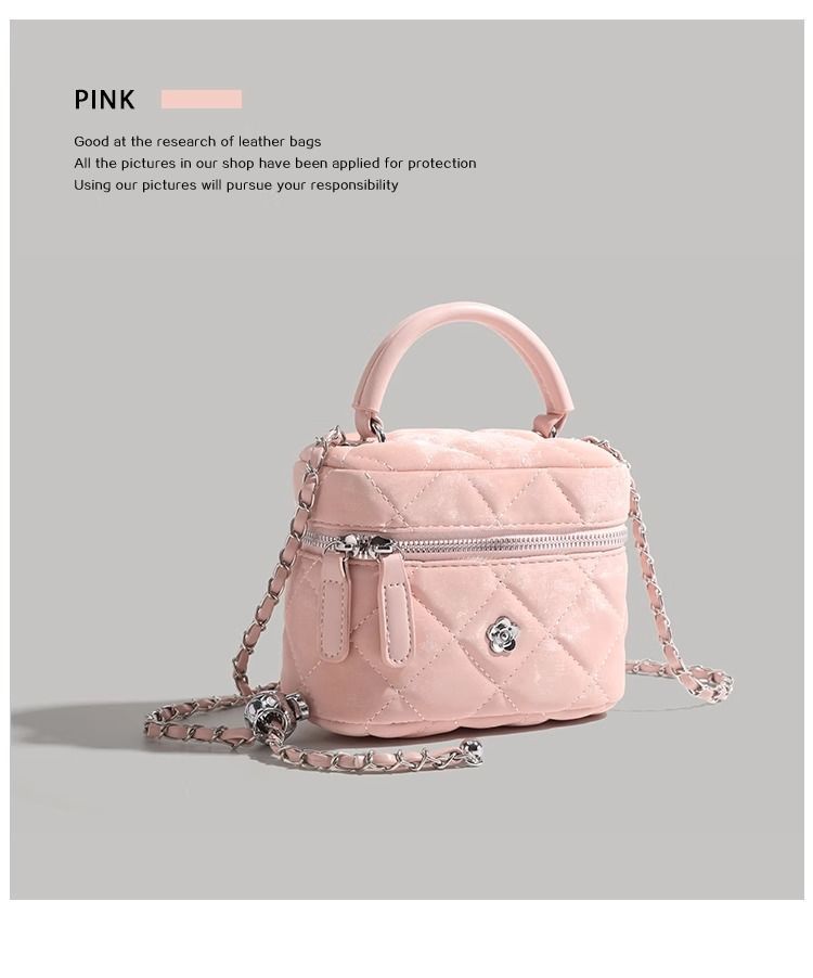 UR Camellia Ling Grid Chain pour femmes 2024 Nouvelle mode Sac à bandoulière simple polyvalent avec boîte à main_voghion.com