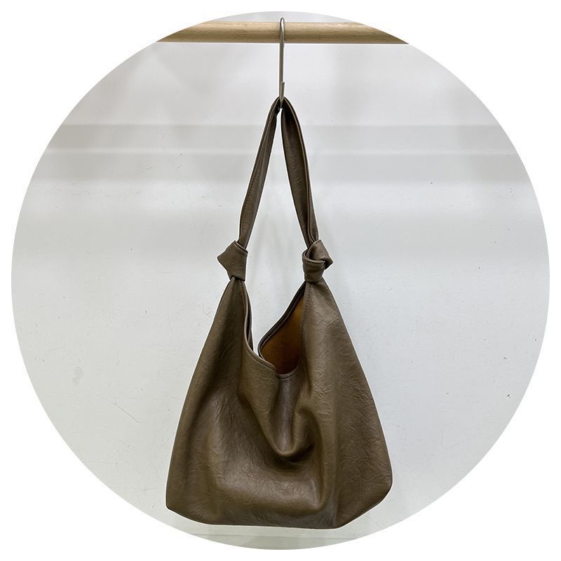 Obi Korea Large Capacity Soft Leather Underarm Commuter Versatile Handbag Simple Single Shoulder Shopping Tote Bag_voghion.com